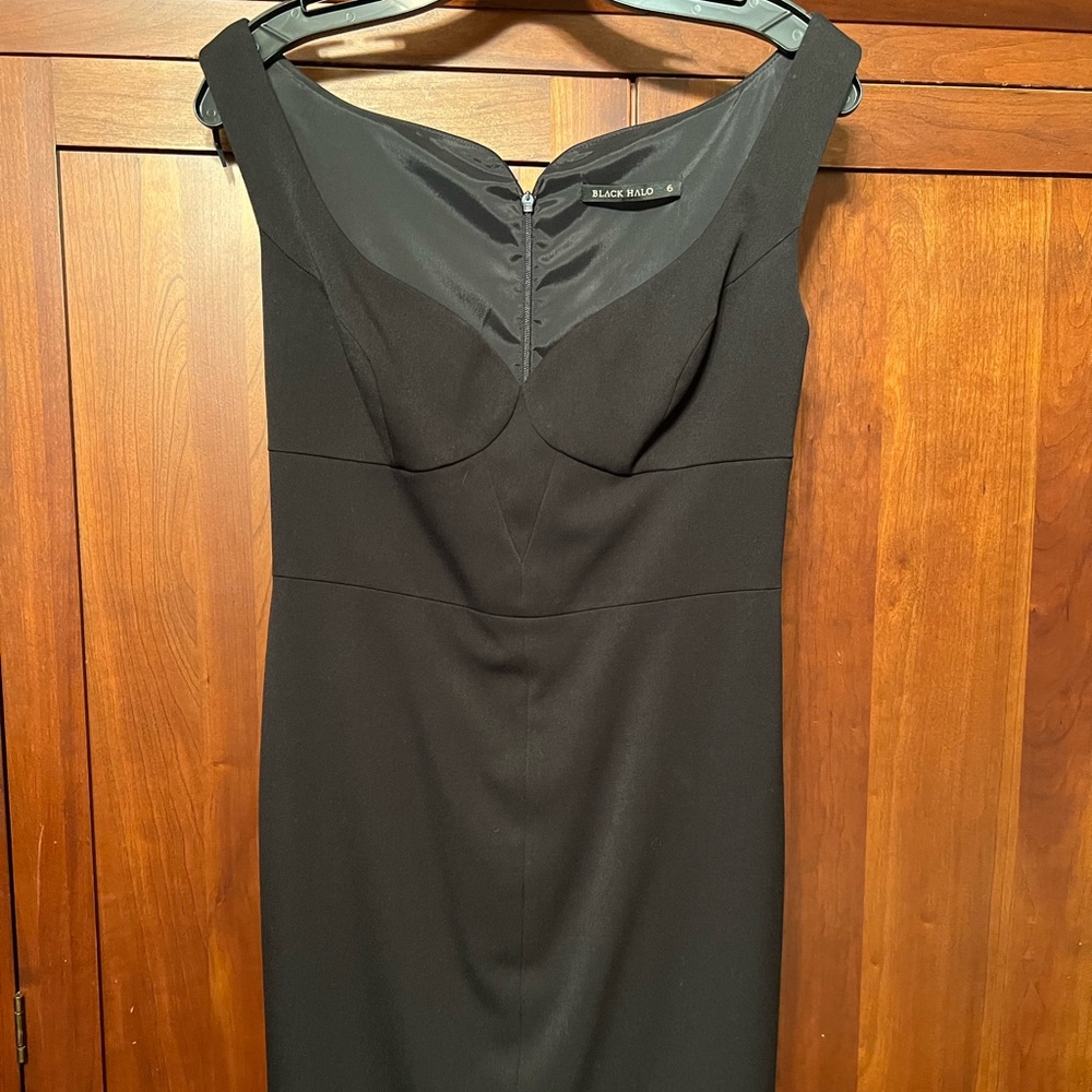 Black Halo sweetheart dress